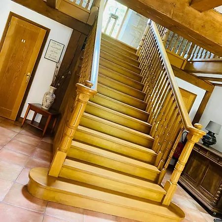 Moulin Du Fontcourt Bed and breakfast