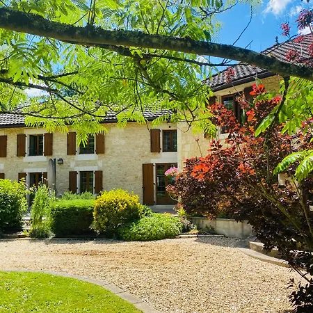 Bed and breakfast Moulin Du Fontcourt 4*
