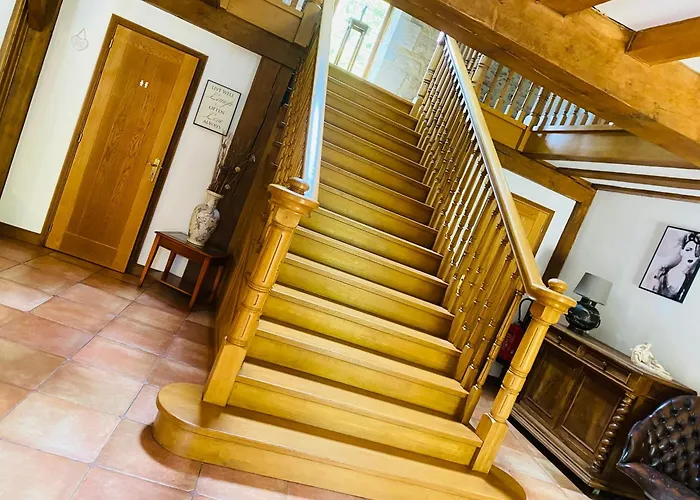 Moulin Du Fontcourt 住宿加早餐酒店